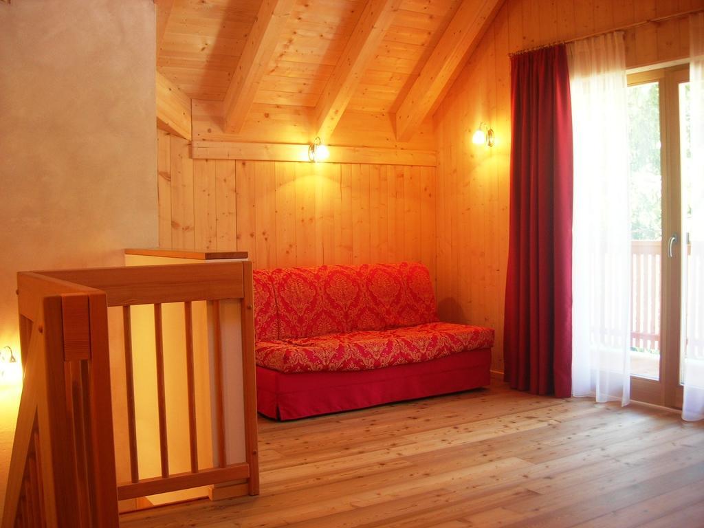 Appartments Helvetia Villabassa Cameră foto